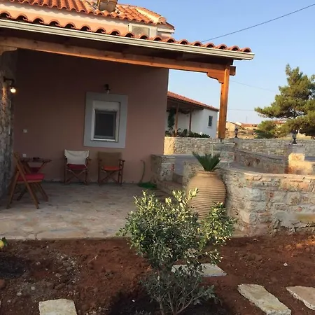 Maria Kythera Nyaraló *