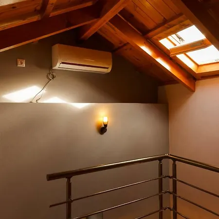 Maria Kythera * Kaculiánika